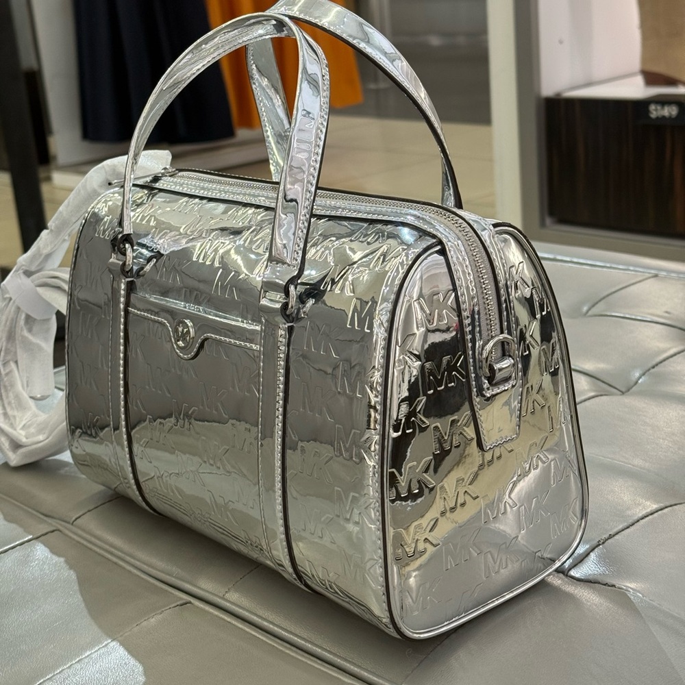 Michael kors jet set travel medium patent logo duffle satchel silver NWT - Picture 6 of 11